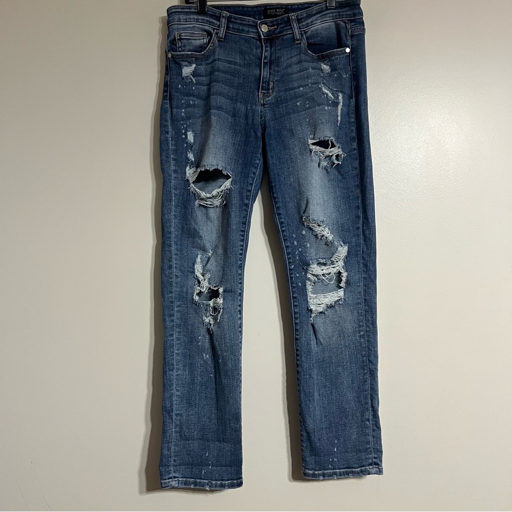 JUDY BLUE Boyfriend Fit Jeans Women's Size 11/30 Light Wash Distressed‎ Denim